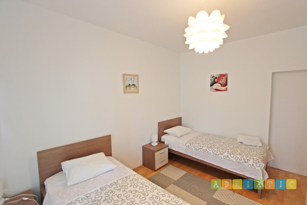 Apartment Superba Murter